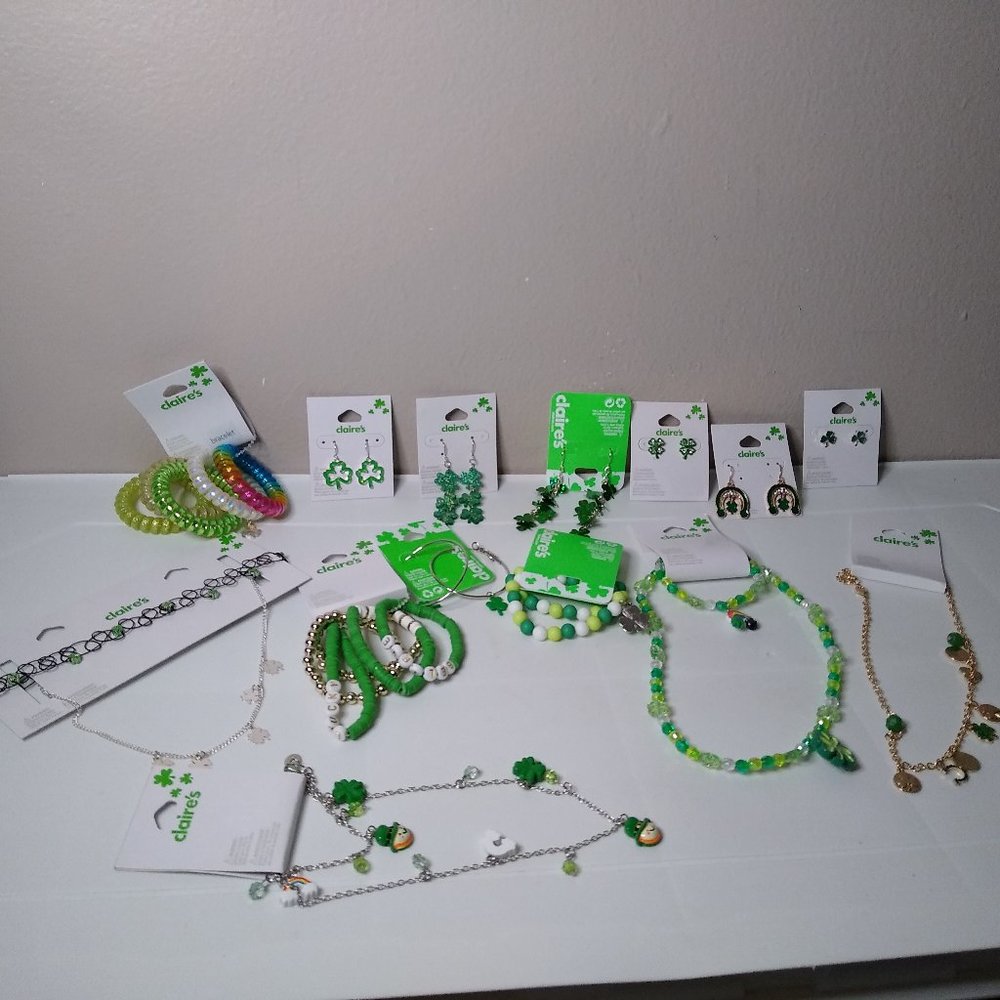 14 Pc Lucky Clover Claire's Variety Jewelry Lot Necklace Bracelet Earrings